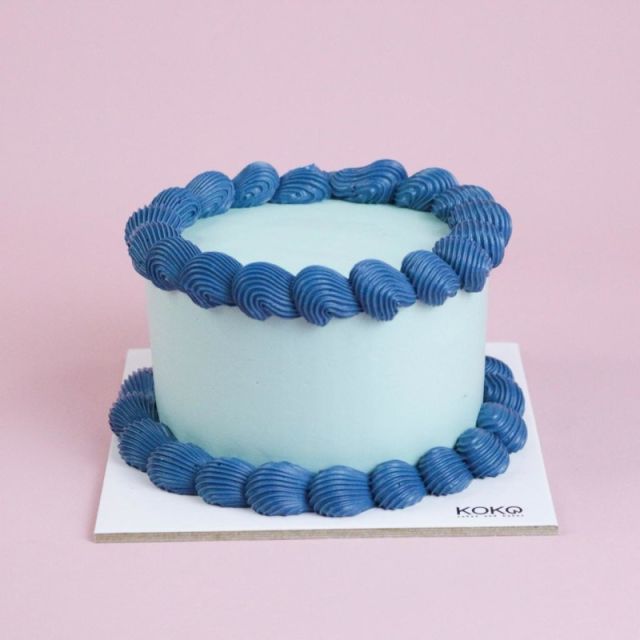 Bento Blue Basic Cake